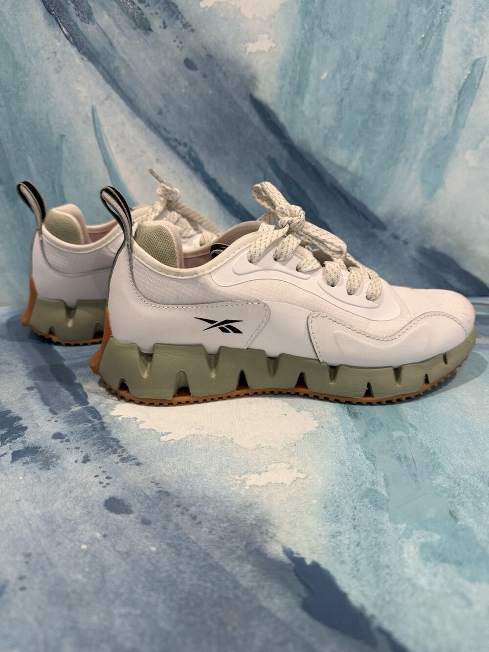 Women’s Reebok Zig Dynamica Running Shoes Sneakers White Green Size 7 Ortholite